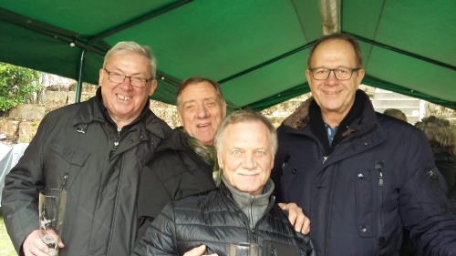 https://www.fussball-vfl-waiblingen.de/content/igal/img-20190106-wa0007-4KHXA3-L-637.jpg